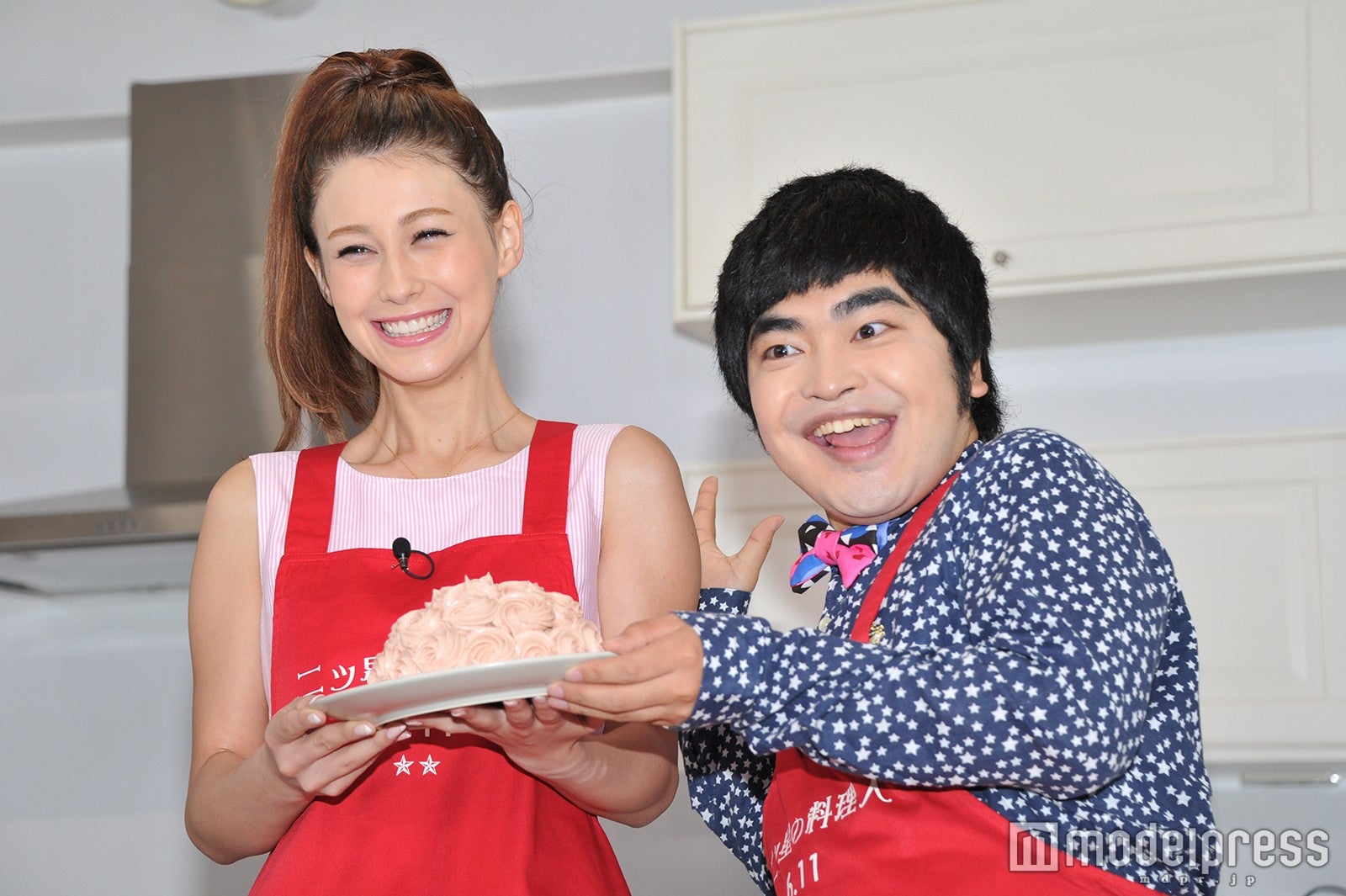 ダレノガレ明美、加藤諒（C）モデルプレス