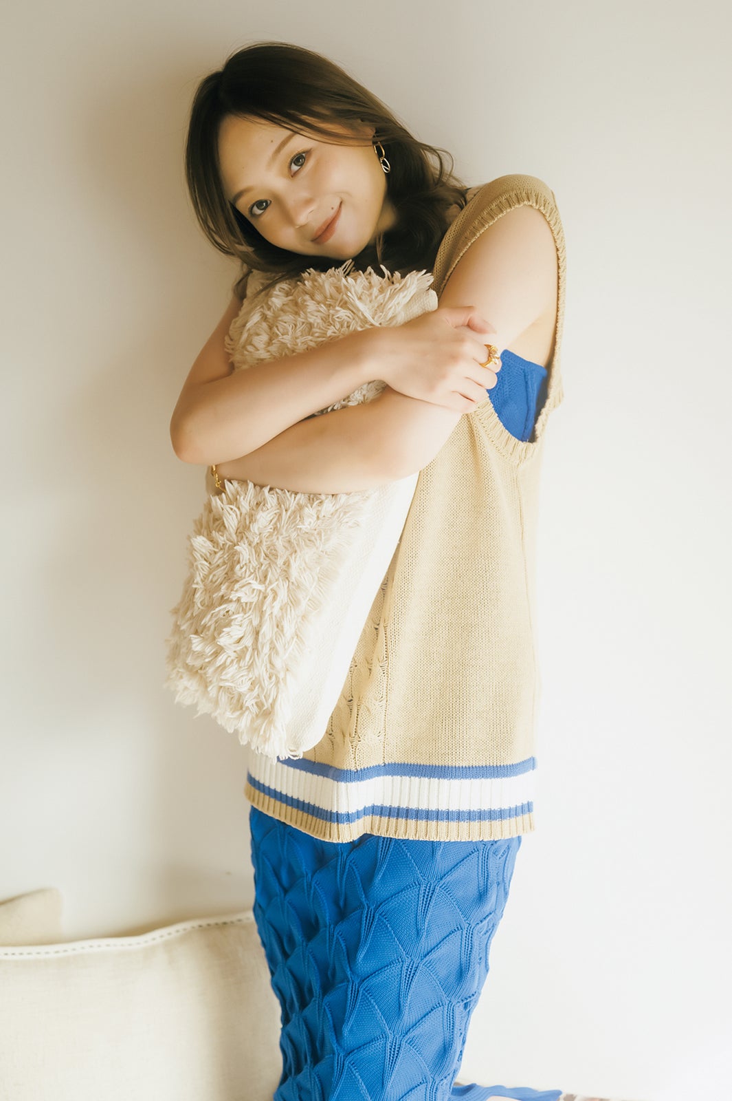 梅澤美波「モデルプレスカウントダウンマガジン vol.7」より（東京ニュース通信社／11月9日発売）