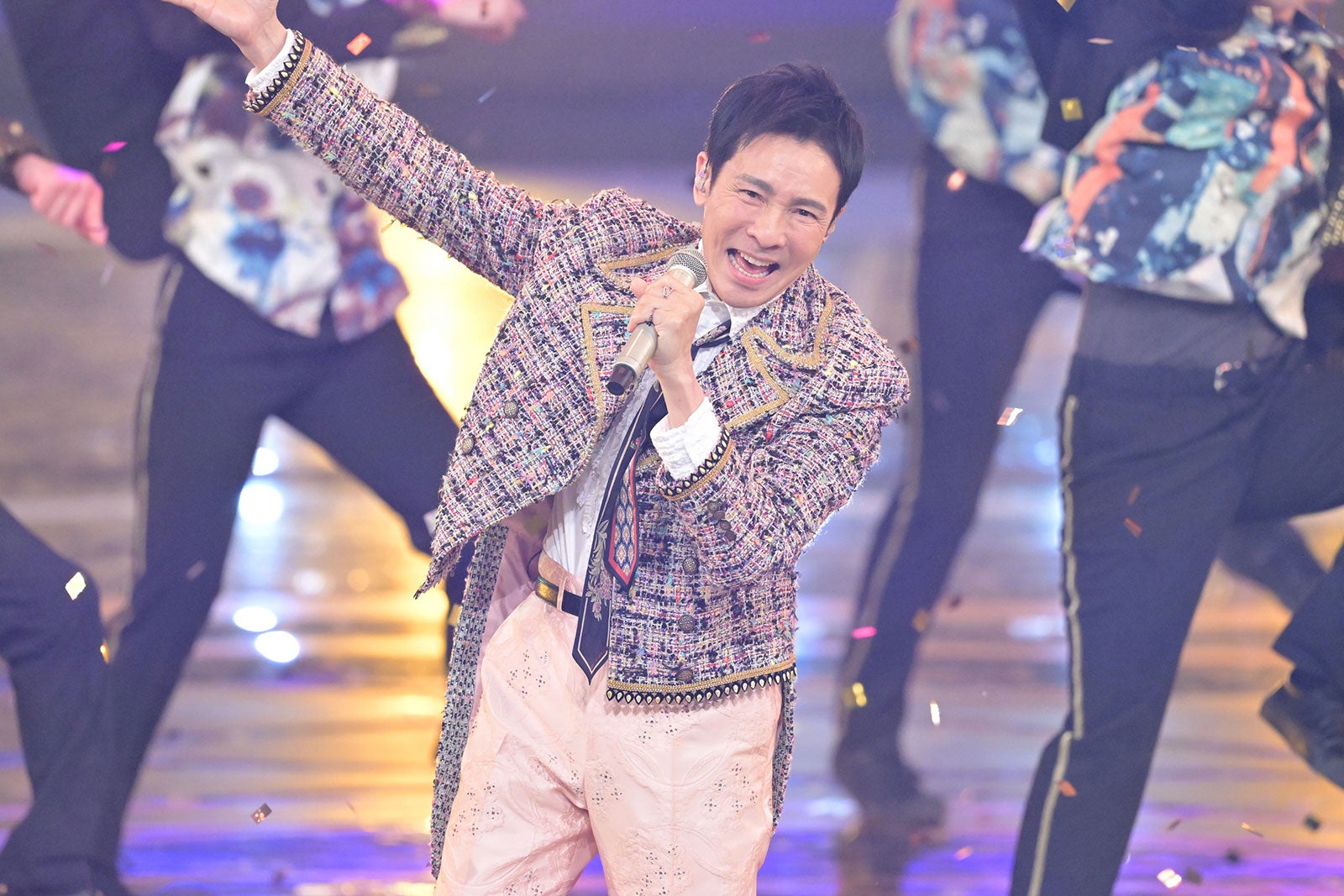 郷ひろみ（提供写真）