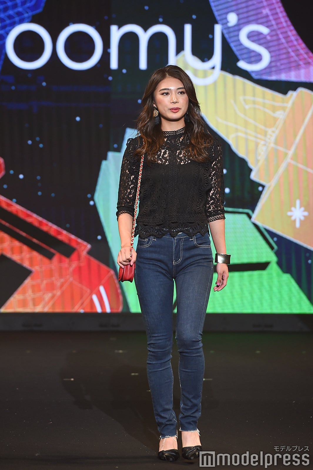 （C）モデルプレス