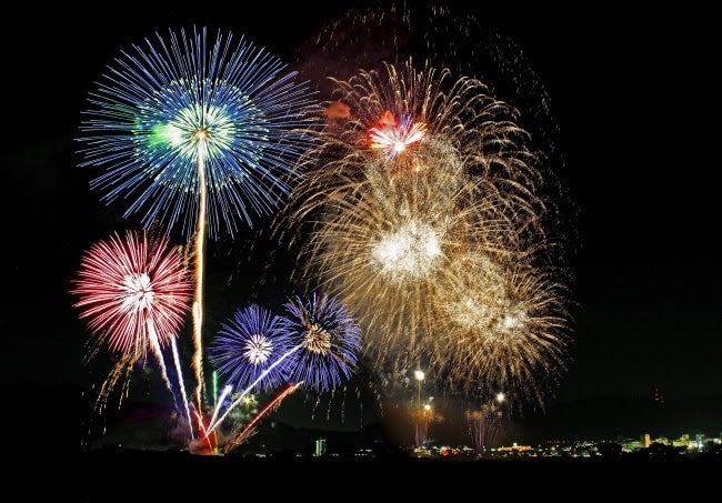 亀岡平和祭保津川市民花火大会／画像提供：京都府PR事務局