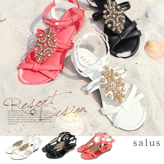 フロントモチーフ付サンダル「salus」 2,900円(税込3,132円)