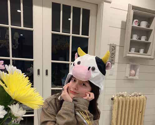 橋本環奈「可愛すぎて罪」「新年から眼福」“牛の被り物”ショットにファン悶絶