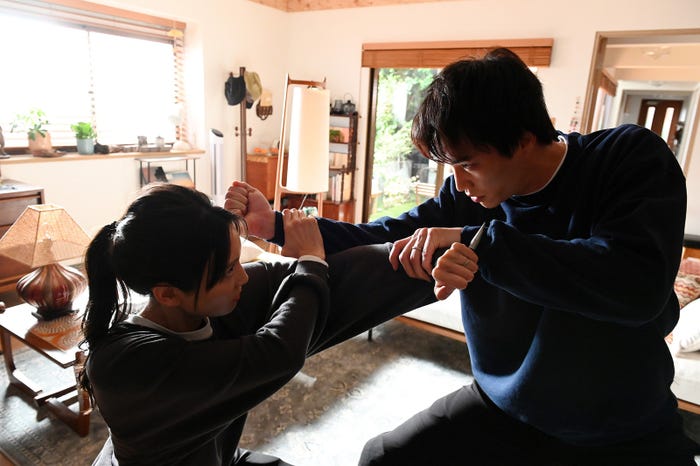 菜々緒、鈴木伸之/「忍者に結婚は難しい」第6話(C)フジテレビ