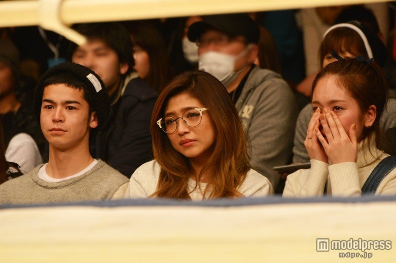 左から：菅谷哲也、今井華、筧美和子