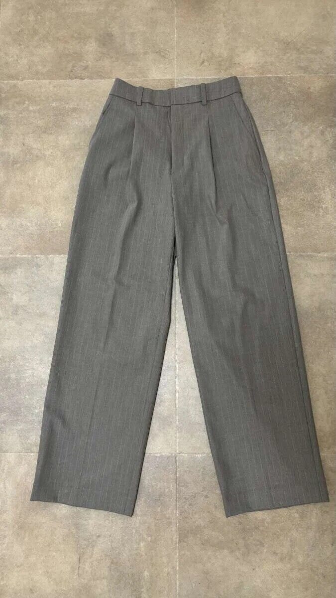 2026春ユニクロストライプタックワイドパンツ