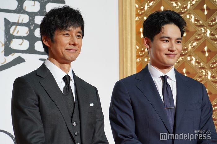 西島秀俊、水上恒司(C)モデルプレス