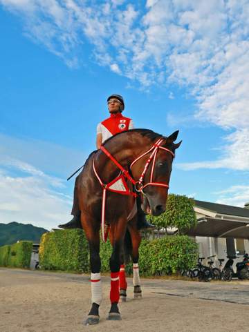 【BCクラシック】フォーエバーヤング 史上2頭目の連覇狙う 坂井「休み明け1回使って変わって欲しい」