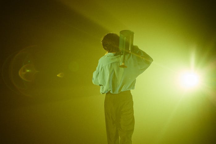 米津玄師/「米津玄師 2022 TOUR/変身」の様子(C)太田好治/立脇卓/横山マサト/八尾武志