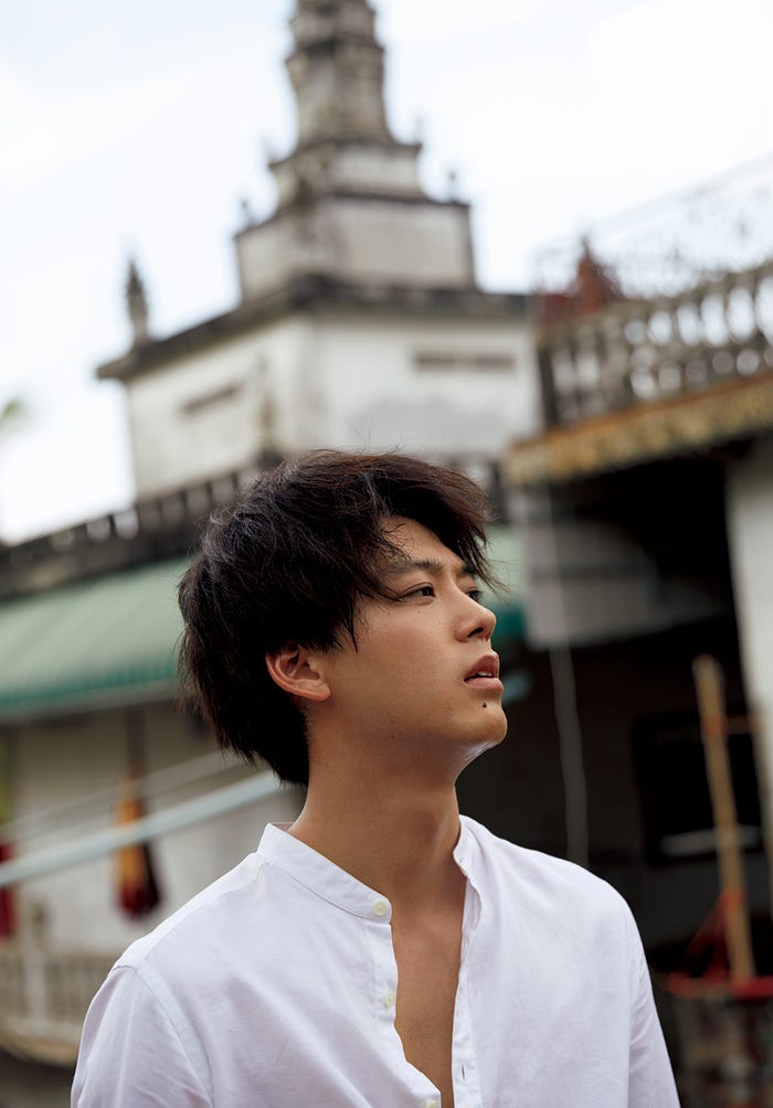 竹内涼真/写真集『Ryoma Takeuchi』より(画像提供:マガジンハウス)