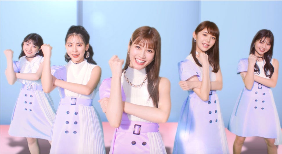 生見愛瑠・鈴木ゆうから、ウィンクに投げキッス…キュートなダンスで応援