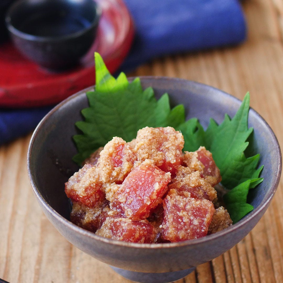 【切って混ぜるだけ居酒屋】日本酒がすすむ。ゴマだくまぐろ