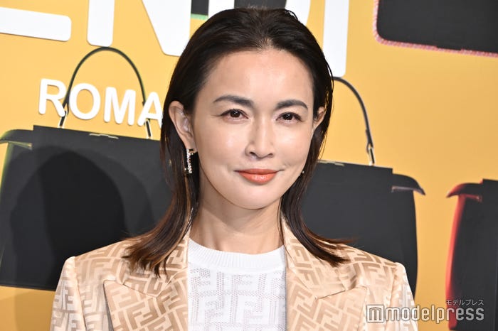 長谷川京子(C)モデルプレス