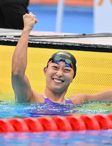 35歳“鉄人”鈴木聡美が銀メダル！圧巻29秒91日本新記録で競泳日本勢最年長＆5大会連続メダル「やっと29秒台に入れた」2年後ロス五輪へ「可能性みえた」女子50m平泳ぎ【アジア大会】
