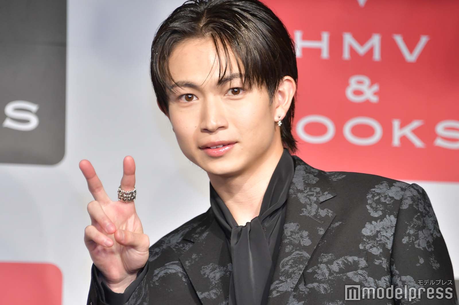 綱啓永（C）モデルプレス