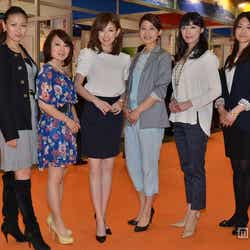FOODEX美食女子メンバー(中央:「CanCam」モデル近藤しづか)