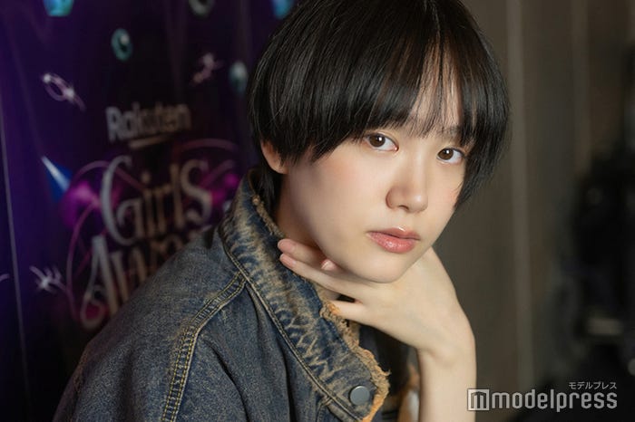 尾碕真花(C)モデルプレス