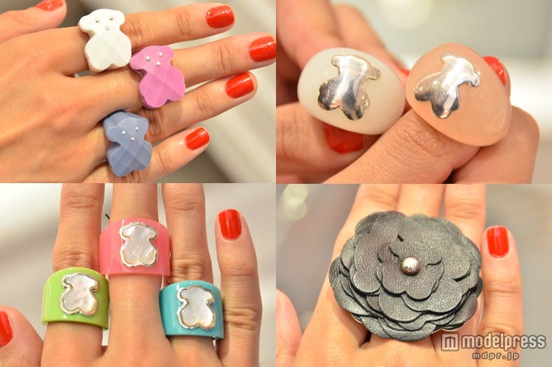 キュートなリングに思わず目を奪われる。右下の花びらリングもよく見ると花びらがベア型