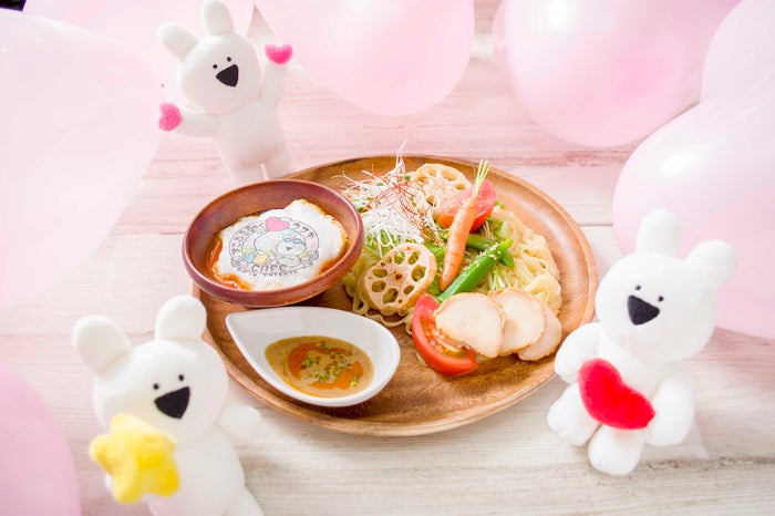 渋谷に すこぶる動くウサギ コラボカフェ パステルカラーのゆめかわメニュー勢揃い 女子旅プレス 渋谷に すこぶる動くウサギ コラボカフェ パステルカラーのゆめかわメニュー勢揃い 女子旅プレス