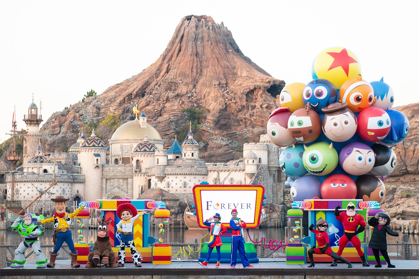 東京ディズニーシー「ピクサー・プレイタイム・パルズ」（C）Disney（C）Disney／Pixar