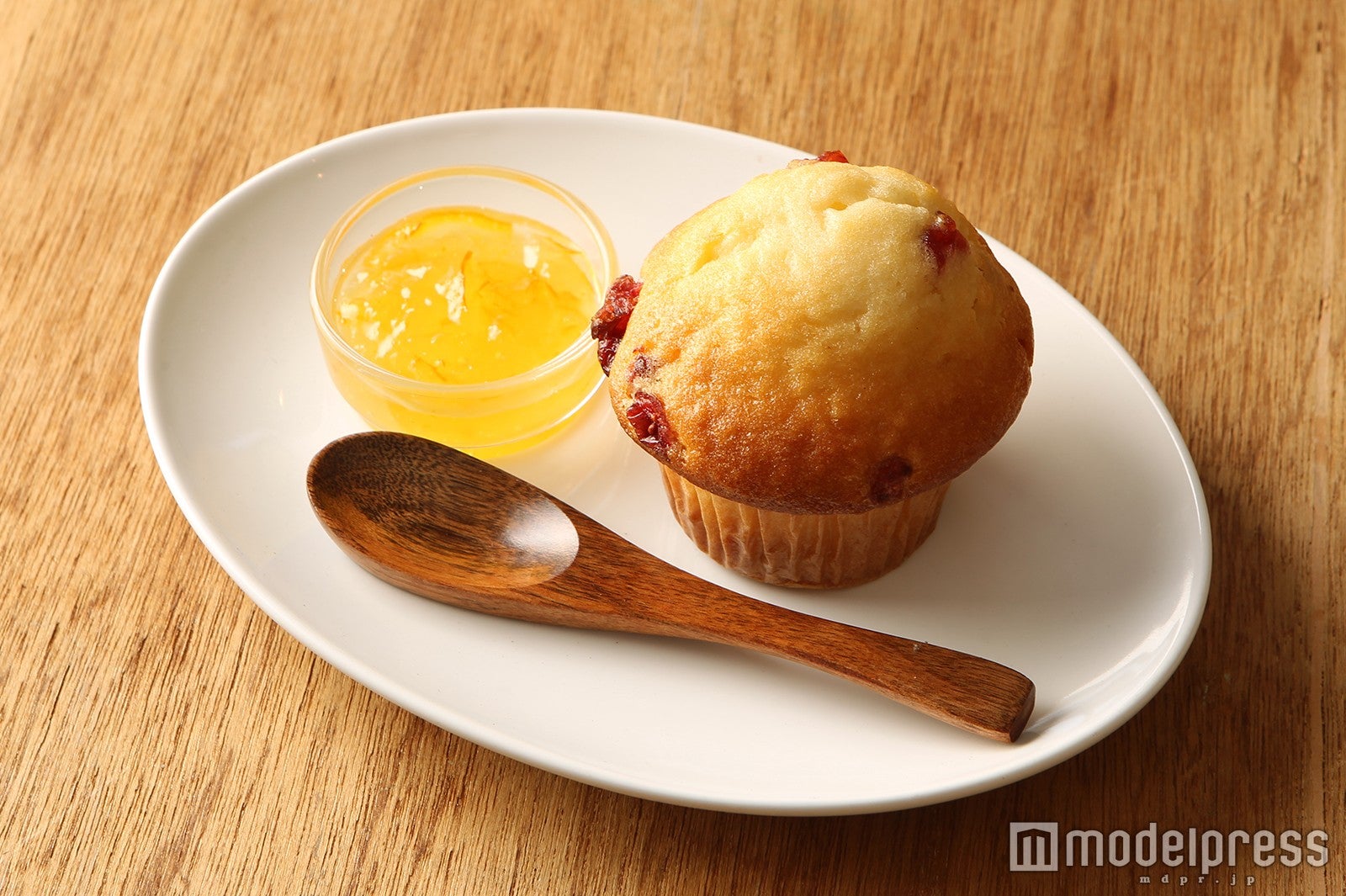 「リビーのお茶会マフィン」450円（税込）（C）FrederickWarne＆Co．，2016