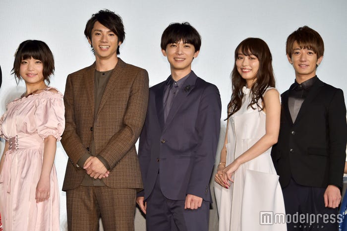 吉沢亮 山田裕貴 大倉士門ら めっちゃかわいいあっため方 実演するも拍手パラパラ モデルプレス 吉沢亮 山田裕貴 大倉士門ら めっちゃかわいいあっため方 実演するも拍手パラパラ モデルプレス