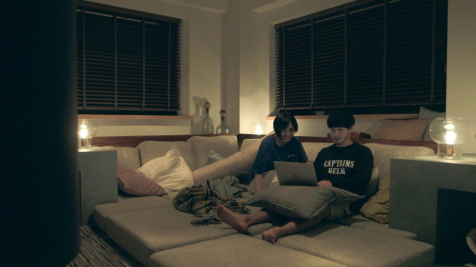 香織、健司「TERRACE HOUSE TOKYO 2019-2020」3rd WEEK（C）フジテレビ／イースト・エンタテインメント