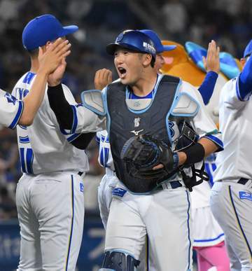 正捕手・山本を獲得のソフトバンク城島CBO「プレースタイルがホークスに合う。中長期的なチーム強化に」 DeNAと1対2衝撃トレード