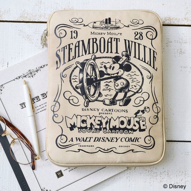 宝島社　ムック本　付録　人気　ディズニー　マルチポーチ