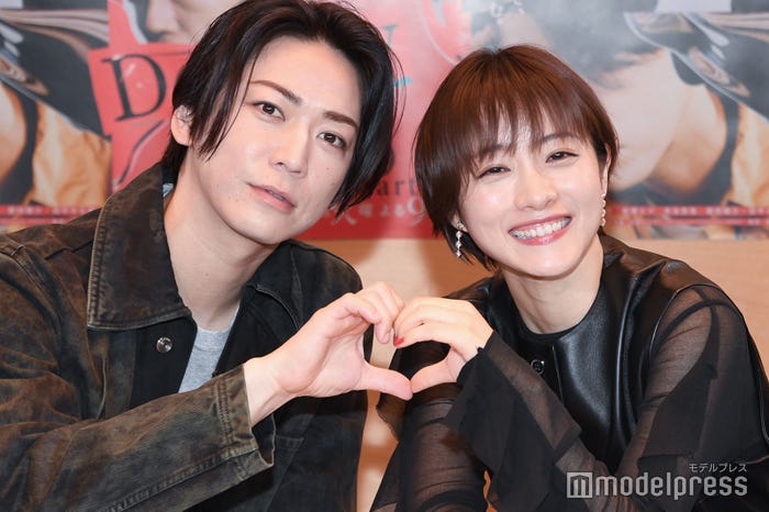 亀梨和也、石原さとみ(C)モデルプレス