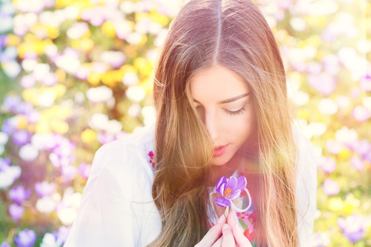 彼氏からずっと大切にされる 幸せ彼女 の特徴5つ 長く付き合うコツは モデルプレス 彼氏からずっと大切にされる 幸せ彼女 の特徴5つ 長く付き合うコツは モデルプレス