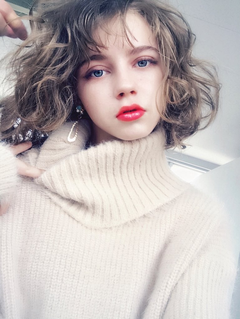 セルフィーが「美しすぎて息を呑む」「天使かと思った」と拡散 モデル・渡辺イリーナ、バリバリ関西弁のギャップもかわいい