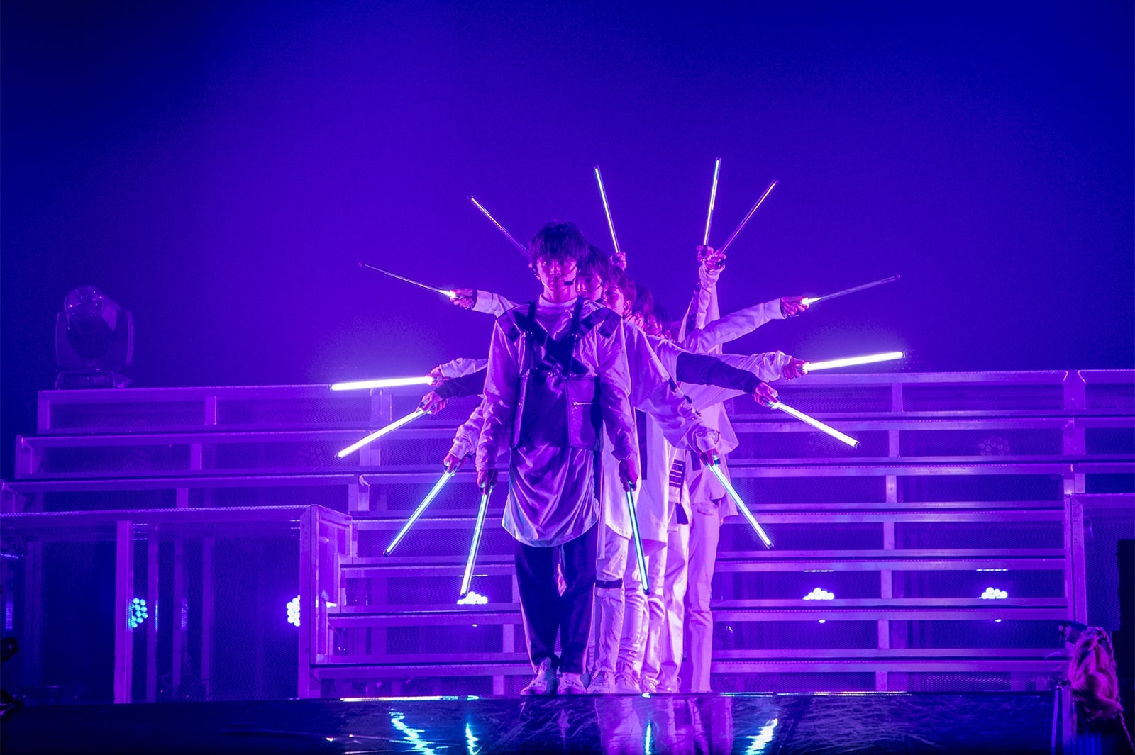 超特急／日本武道館公演より（写真提供：スターダストレコーズ）