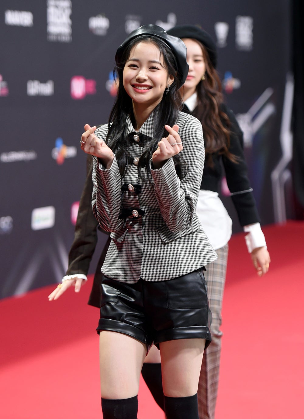 Weeekly （C）CJENMCo.,Ltd,AllRightsReserved.