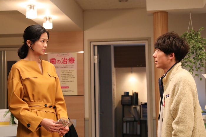 榮倉奈々、高橋一生(写真提供:カンテレ)