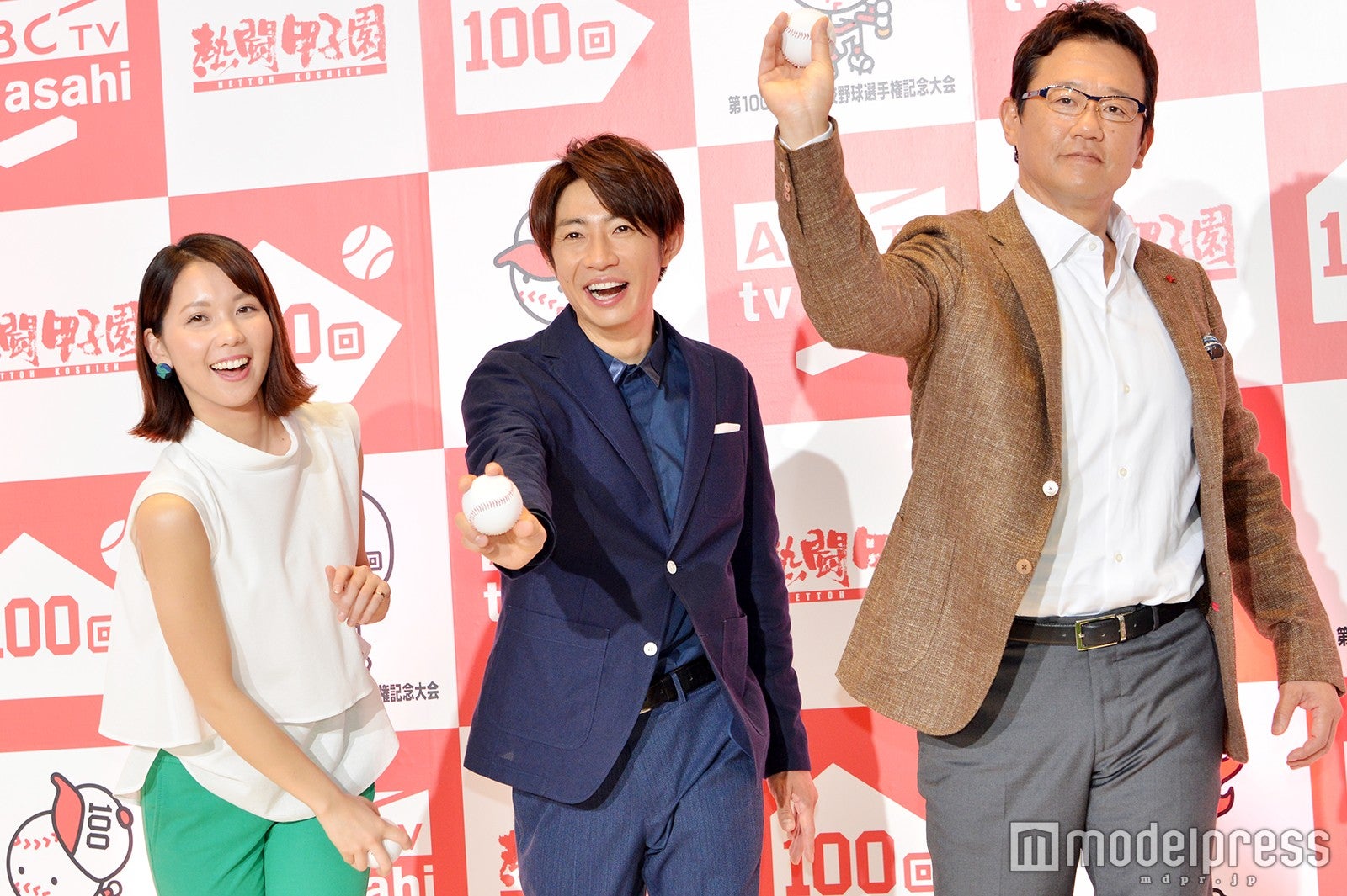 ヒロド歩美アナウンサー、相葉雅紀、古田敦也（C）モデルプレス