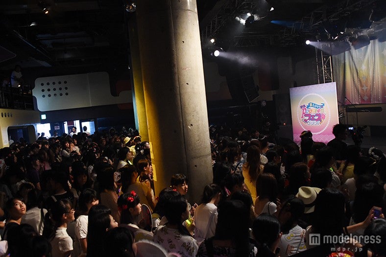 「最高に盛り上がりすぎてやっべぇぞ！夏LOVE◆Popteenフェス2015！！」会場の様子