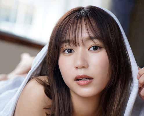 「今日好き」で話題の現役女子高生・くろがねさら、美谷間のぞく白ビキニ姿で魅了