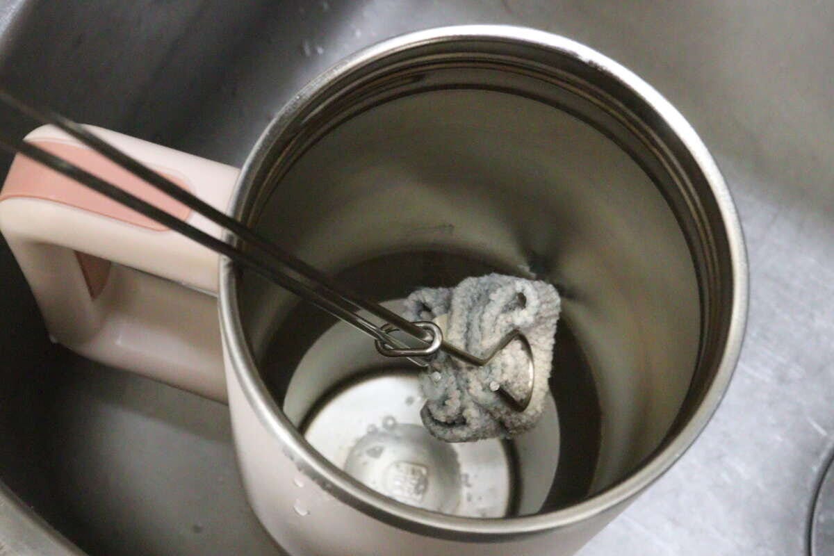 セリア　ハンギングステンレススポンジトング