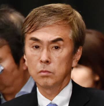 石原伸晃氏 「夏川結衣似」「めっちゃ若い」「美人」ネット騒然の元女優妻と【しゃべくり】登場へ 日テレ記者時代に結婚