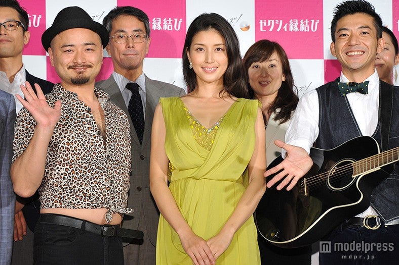 （左から）江口 直人、橋本マナミ、森 慎太郎