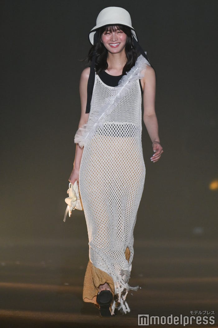 岡崎紗絵(C)モデルプレス