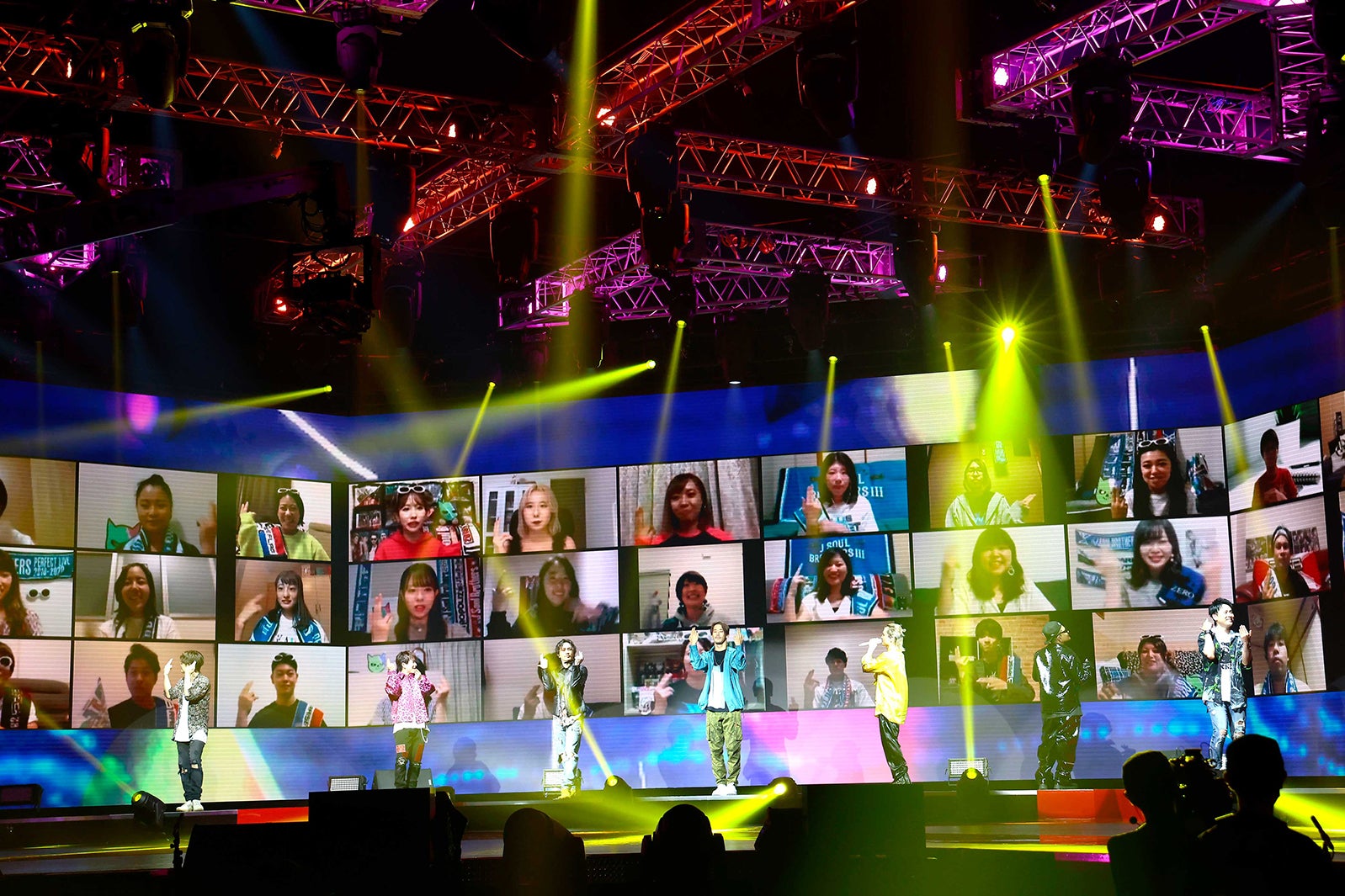 三代目J SOUL BROTHERS from EXILE TRIBE（提供写真）