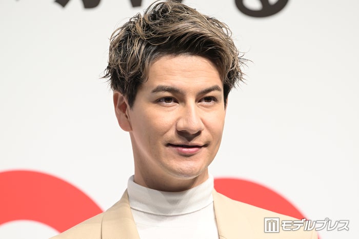 JOY「懐かしすぎる」20年以上前のロン毛ギャル男ショット公開「ギャル男時代の王子」「文化遺産」の声