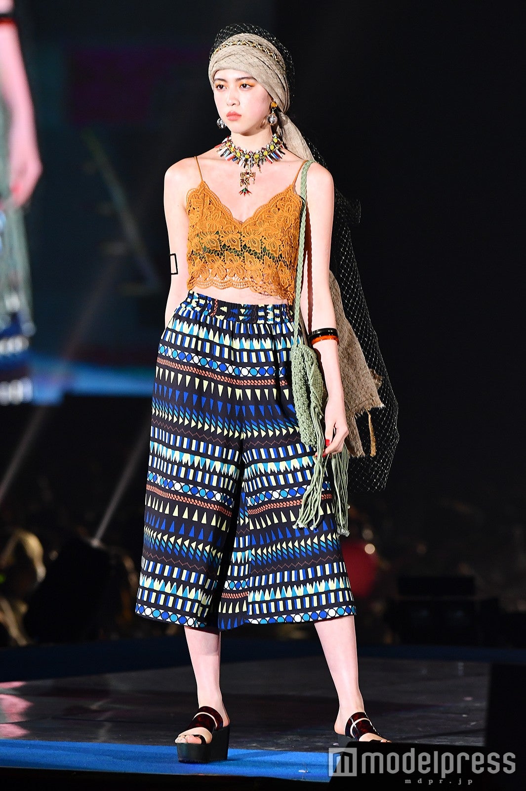 三吉彩花／「MURUA」（C）モデルプレス