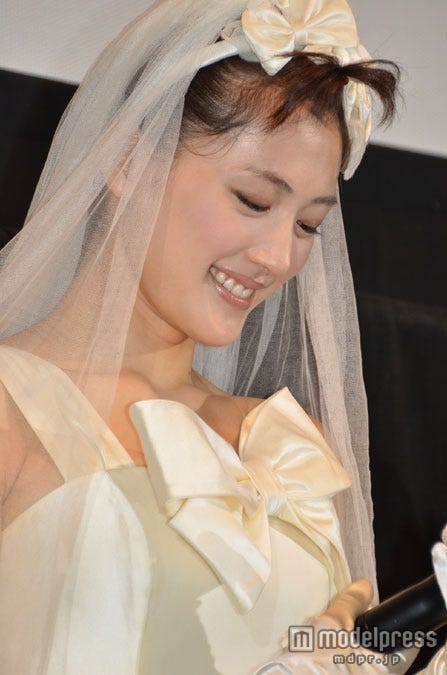 画像8/13) 綾瀬はるか、藤木直人と寄り添いバージンロード 800人の 