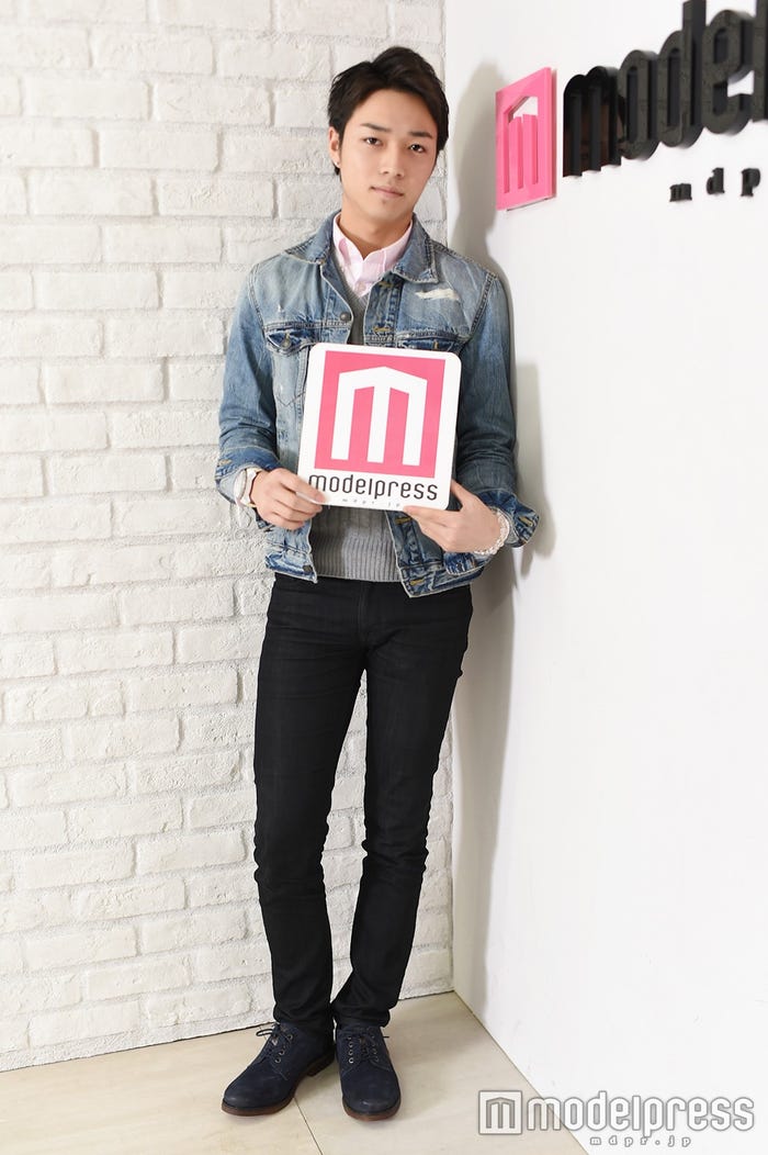 (C)モデルプレス