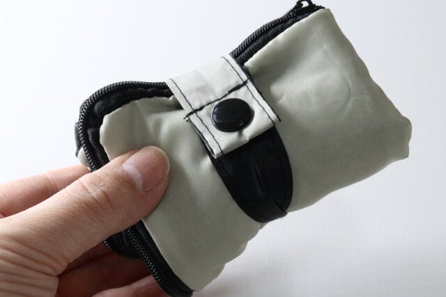 折り畳み傘カバー（ＢＫ）　ダイソー　コンパクト