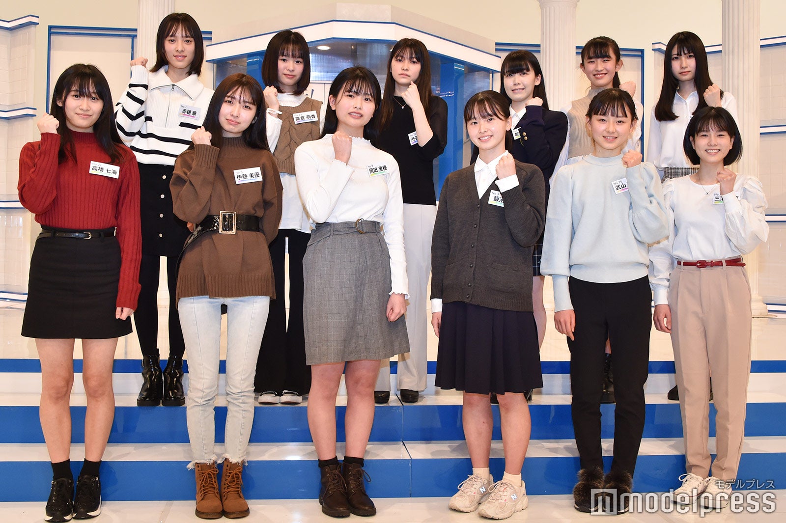 （下段左から）高橋七海、伊藤美優、岡田里穗、飯沼愛、武山瑠香、三浦涼菜
（上段左から）赤穂華、高倉萌香、渋谷風花、乾らいむ、出口真帆、肱岡加那美 （C）モデルプレス