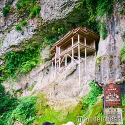 三徳山三佛寺(C)モデルプレス